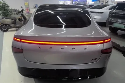 Xpeng P7