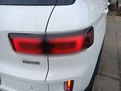 Geely ICON