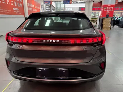Zeekr 001