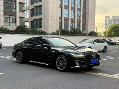 Audi A7L
