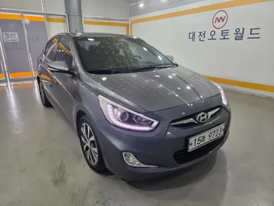 Hyundai Accent