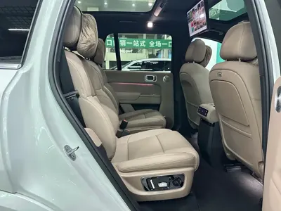 Li Auto Li L8