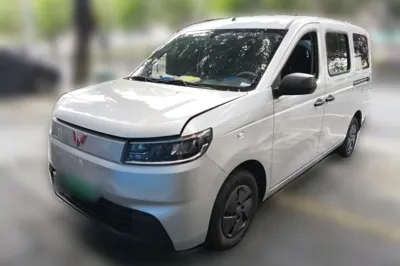 Wuling Rongguang EV