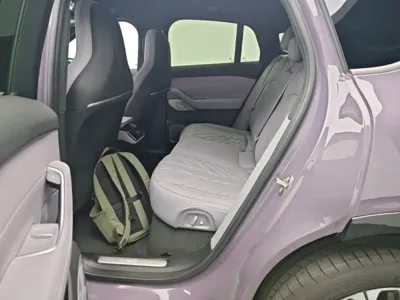 Nio EC6