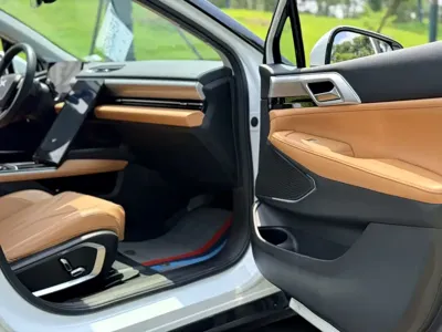 Xpeng P5