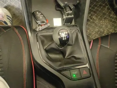 Roewe i5