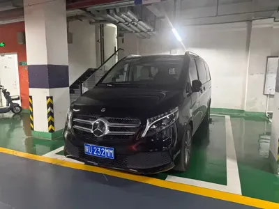 Mercedes-Benz V-Class