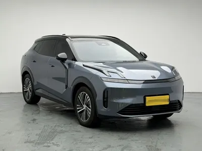 Lynk & Co 08 EM-P