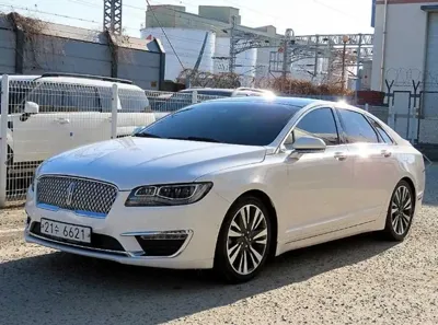 Lincoln MKZ