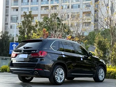 BMW X5 (Import)