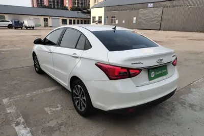 Chery Arrizo 5