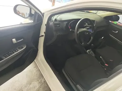 Kia K2