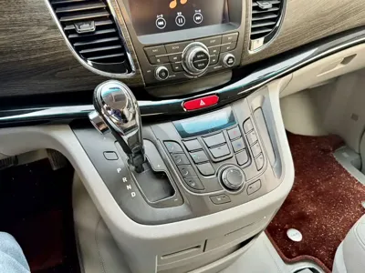 JAC Refine M5