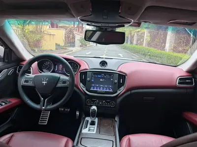 Maserati Ghibli
