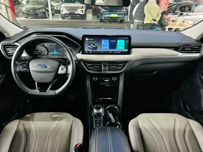 Ford Escape