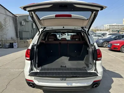 BMW X5 (Import)