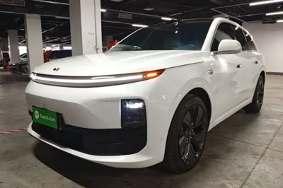 Li Auto L6