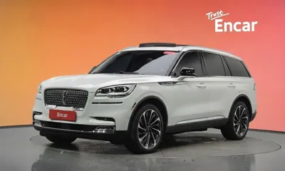 Lincoln Aviator
