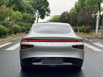 Xpeng P7