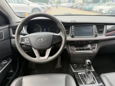 Hyundai Mistra