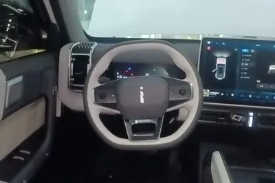 iCAR 03
