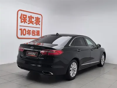 Ford Taurus