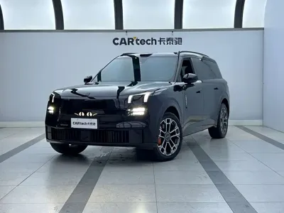 Lynk & Co 领克900