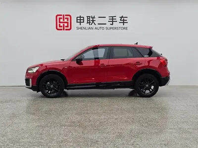Audi Q2L