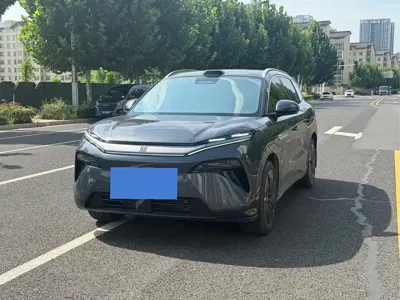 BYD 唐L