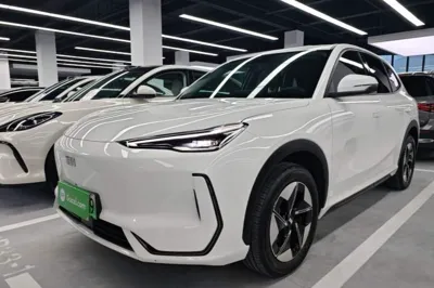 Geely Galaxy E5