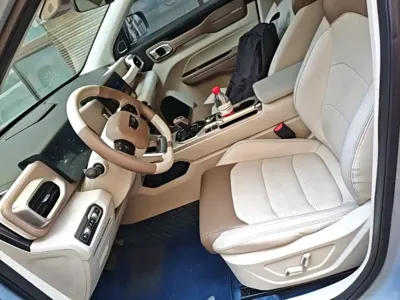 Geely ICON