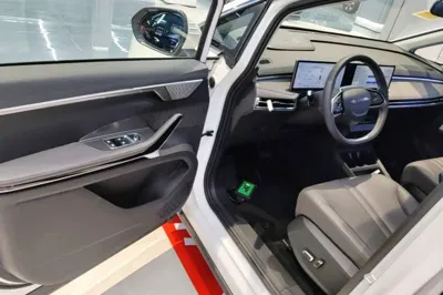 SAIC MAXUS Dajia 7