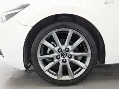 Mazda 3 Axela