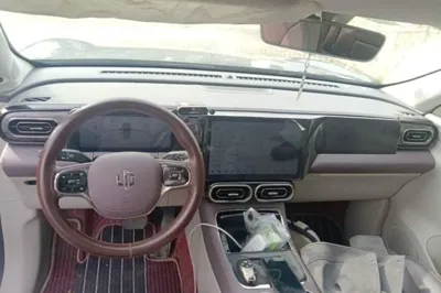 Leapmotor C11