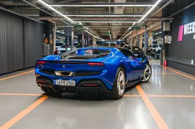 Ferrari 296