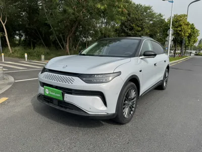 Leapmotor C11