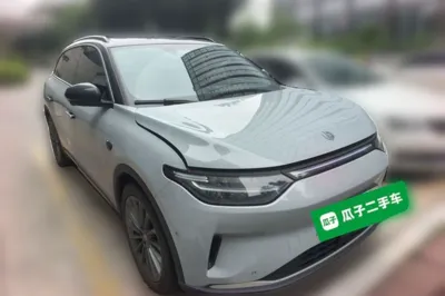 Leapmotor C11