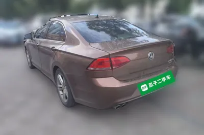 Volkswagen Lamando