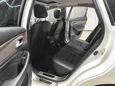 GAC Motor Trumpchi GA4