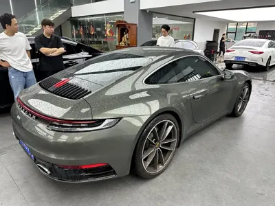 Porsche 911