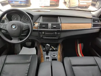 BMW X5 (Import)