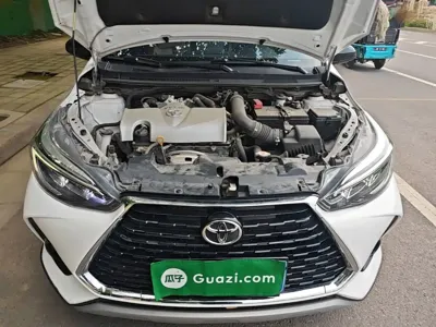 Toyota Yaris L