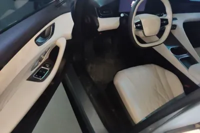 Roewe D7