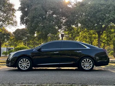 Cadillac XTS