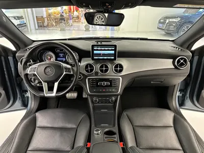Mercedes-Benz CLA (Import)