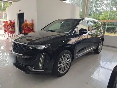 Cadillac XT6
