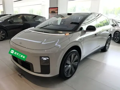 Li Auto Li Auto i8