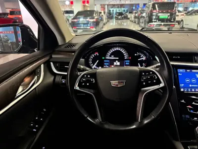 Cadillac XTS