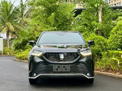 Toyota Crown Kluger