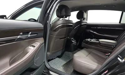 Genesis EQ900